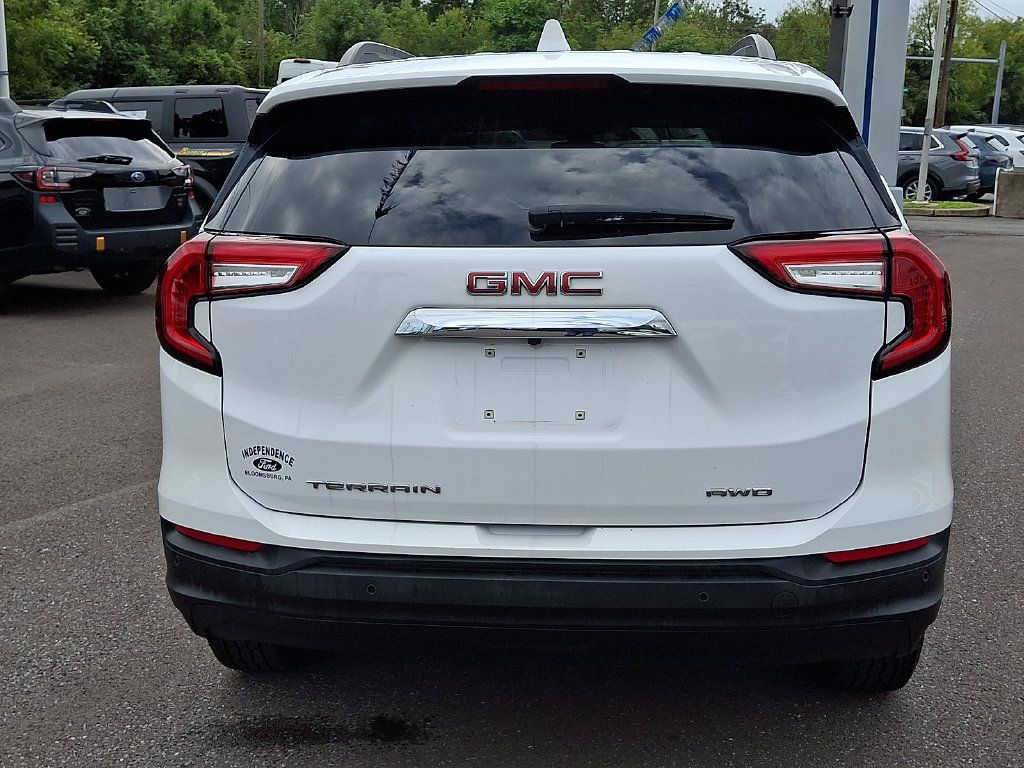 Used 2022 GMC Terrain SLE w/ Driver Convenience Package AWD/4WD image 9