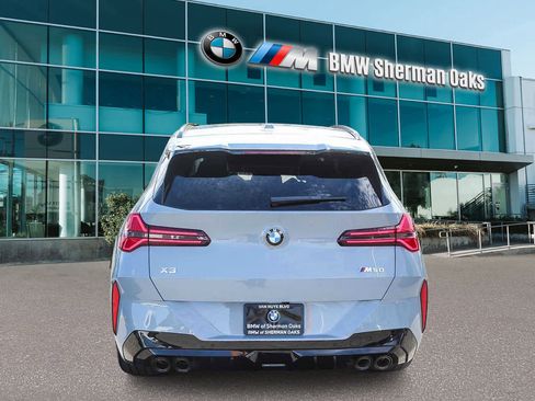Used 2025 BMW X3 M50 w/ Premium Package image 4