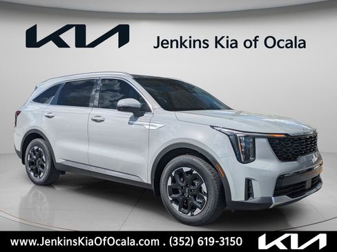 New 2026 Kia Sorento S image 1