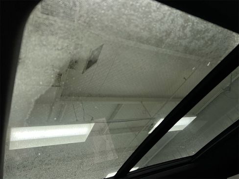 Used 2022 Chevrolet Tahoe RST w/ Sport Performance Package image 19