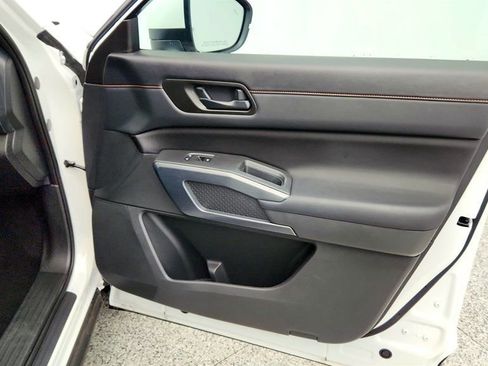 Used 2024 Nissan Pathfinder Rock Creek AWD/4WD image 26