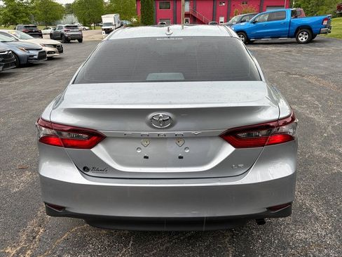 Used 2024 Toyota Camry LE FWD image 7