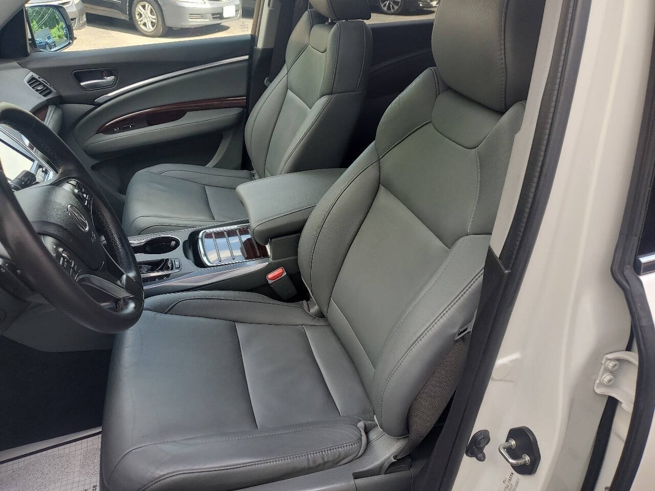 Used 2015 Acura MDX w/ Technology Package AWD/4WD image 9
