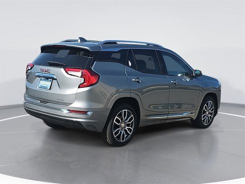 Used 2024 GMC Terrain Denali w/ Denali Premium Package image 3