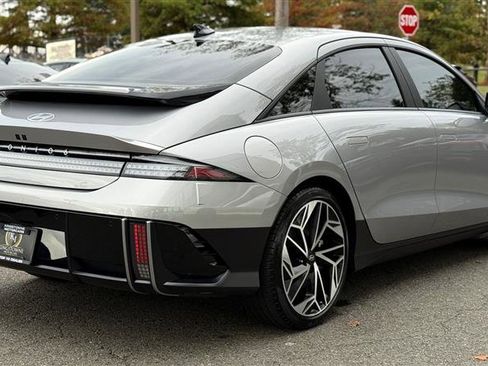 Used 2023 Hyundai Ioniq 6 SEL image 6