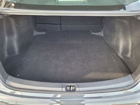 Used 2023 Toyota Corolla LE FWD image 19
