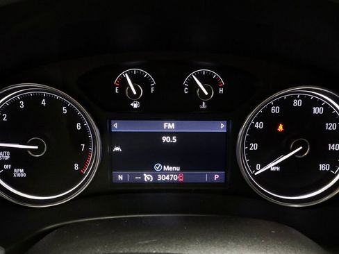Used 2023 Buick Enclave Essence FWD image 30
