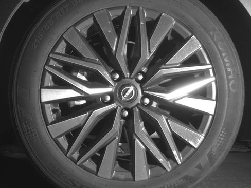 Used 2025 Nissan Altima 2.5 SV image 12