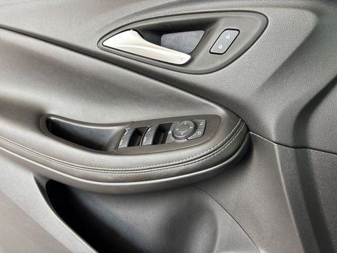 Used 2025 Buick Encore GX Preferred FWD image 18