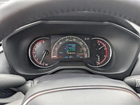 New 2025 Toyota RAV4 XLE image 28