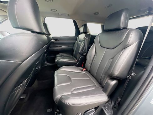 Used 2022 Hyundai Palisade SEL image 25