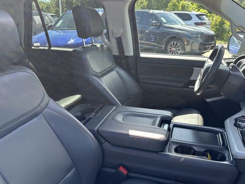 Used 2025 Ford Expedition Max Active AWD/4WD image 33