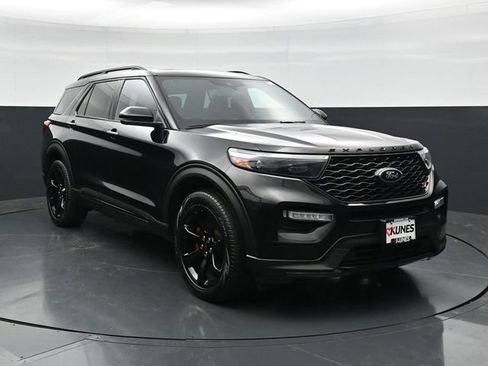 Used 2023 Ford Explorer ST w/ Equipment Group 401A AWD/4WD image 4