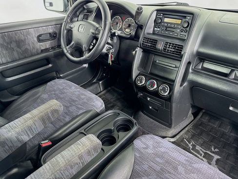 Used 2003 Honda CR-V LX image 32