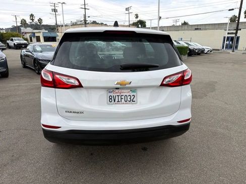 Used 2021 Chevrolet Equinox LS FWD image 6