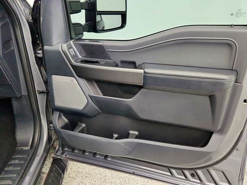 Used 2022 Ford F150 XLT w/ Equipment Group 302A High image 25