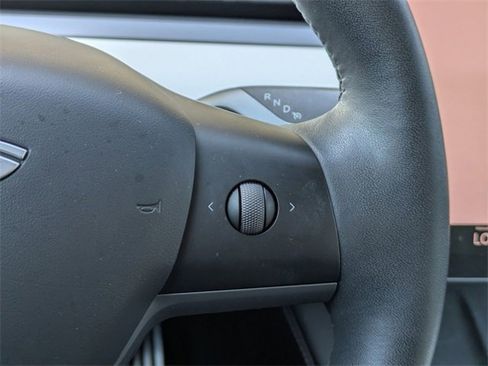 Used 2023 Tesla Model 3 Performance image 27
