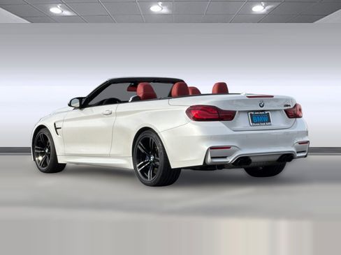 Used 2020 BMW M4 Convertible w/ Competition Package image 3