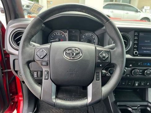 Used 2021 Toyota Tacoma TRD Sport w/ TRD Premium Sport Package AWD/4WD image 20
