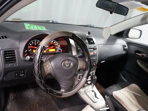 Used 2010 Toyota Corolla S FWD image 7