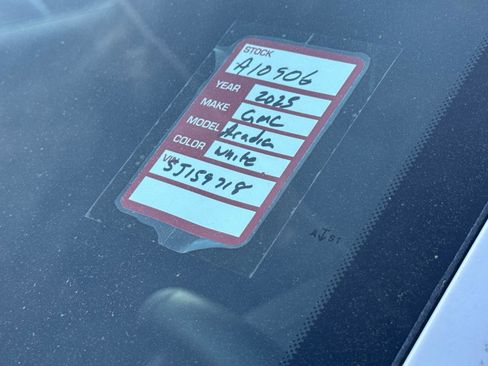 Certified 2025 GMC Acadia Elevation image 6