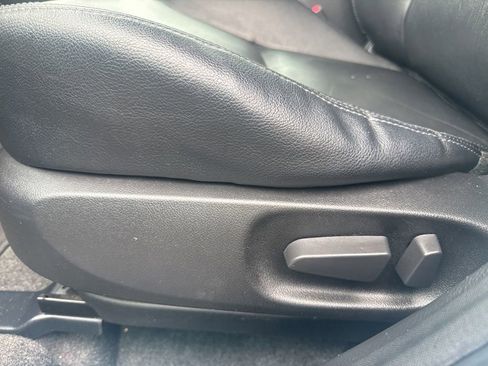 Used 2011 MAZDA MAZDA3 s Grand Touring w/ Tech Pkg image 26