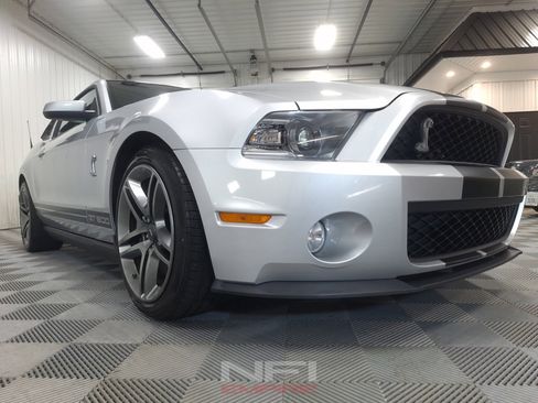 Used 2012 Ford Mustang Shelby GT500 RWD image 15