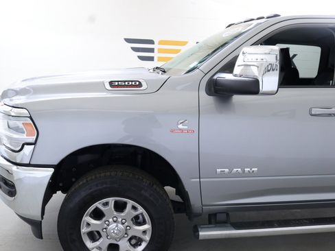 Used 2024 RAM 3500 Laramie w/ Chrome Bumper Package image 4