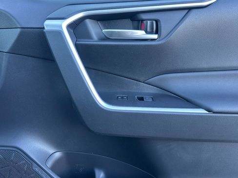 New 2025 Toyota RAV4 XLE image 21