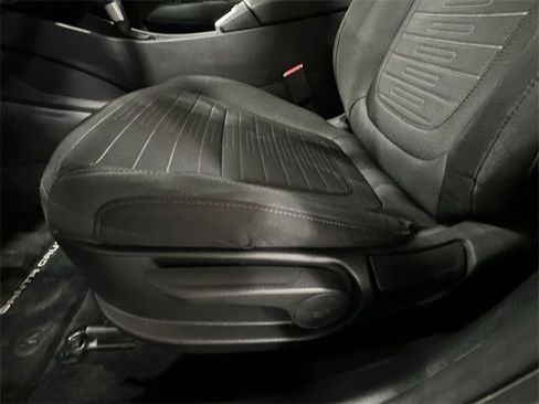 Used 2022 Hyundai Santa Cruz SE image 18