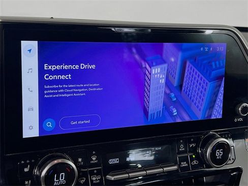 Used 2024 Toyota Highlander Limited image 13