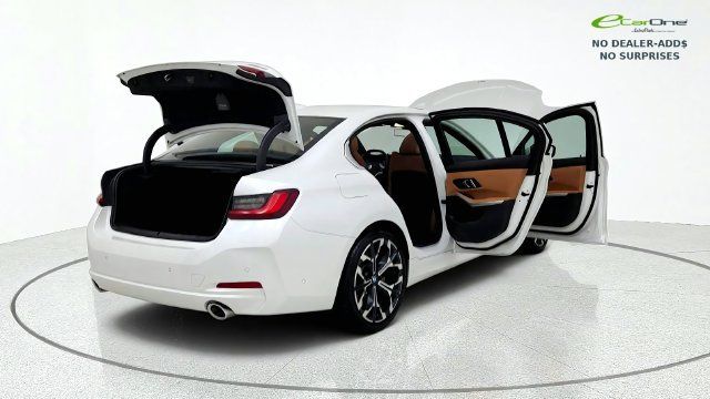 Used 2025 BMW 330i Sedan RWD image 19