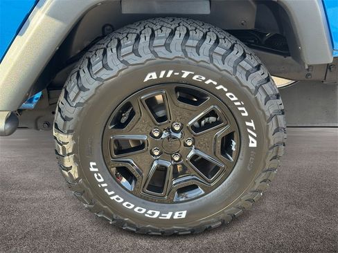 Used 2016 Jeep Wrangler Sport image 7