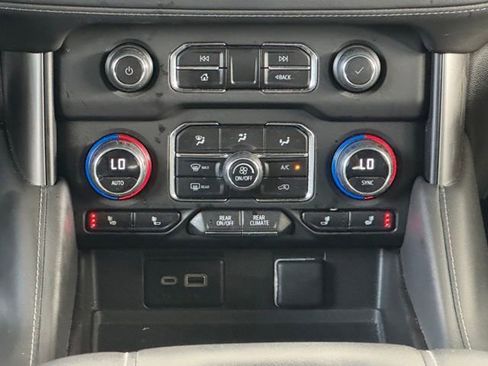 Used 2023 Chevrolet Tahoe LT image 33