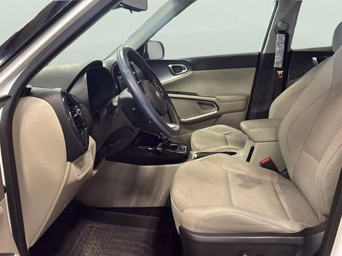 Used 2020 Kia Soul EX FWD image 25