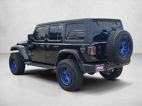 Used 2021 Jeep Wrangler Unlimited Sahara image 8