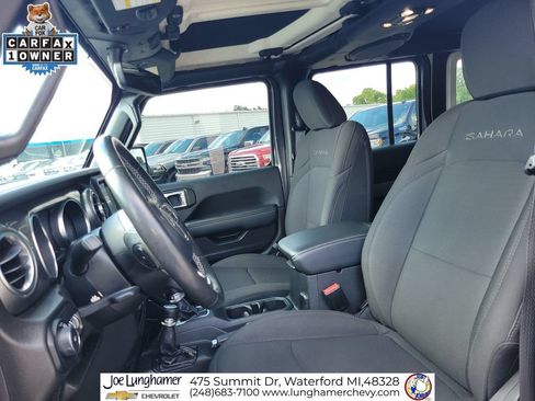 Used 2022 Jeep Wrangler Unlimited Sahara w/ Cold Weather Group AWD/4WD image 22