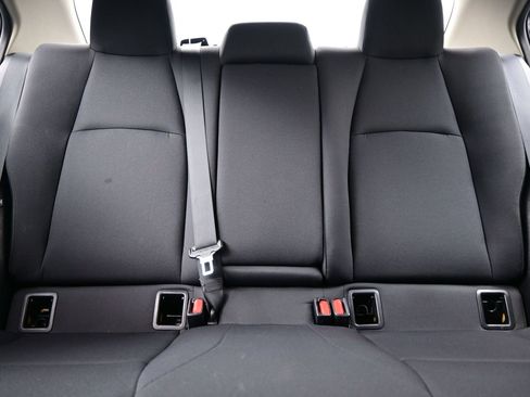 Used 2022 Toyota Corolla LE FWD image 16