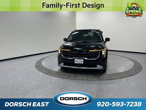 New 2026 Kia Carnival image 2