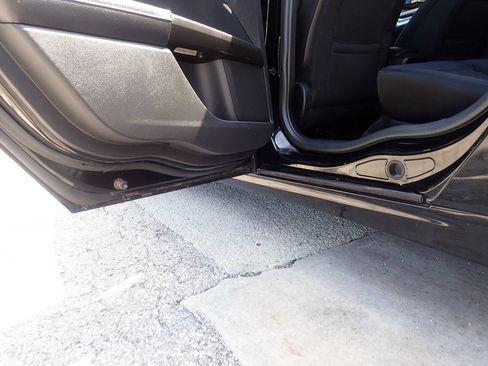 Used 2016 Ford Fusion SE FWD image 14