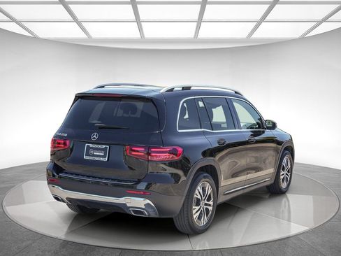 Certified 2026 Mercedes-Benz GLB 250 image 4