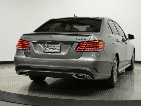 Used 2014 Mercedes-Benz E 250 BlueTEC Sedan image 7