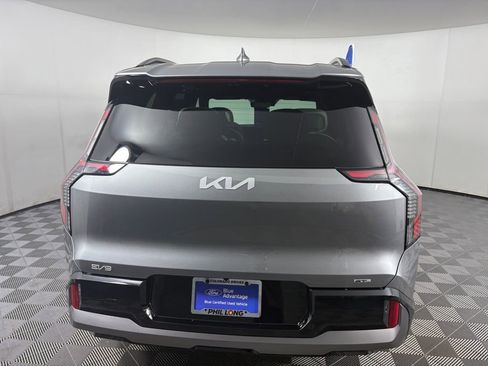 Used 2025 Kia EV9 GT-Line image 6