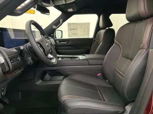 New 2026 Nissan Armada SL w/ Captain's Chari Seat Package AWD/4WD image 15