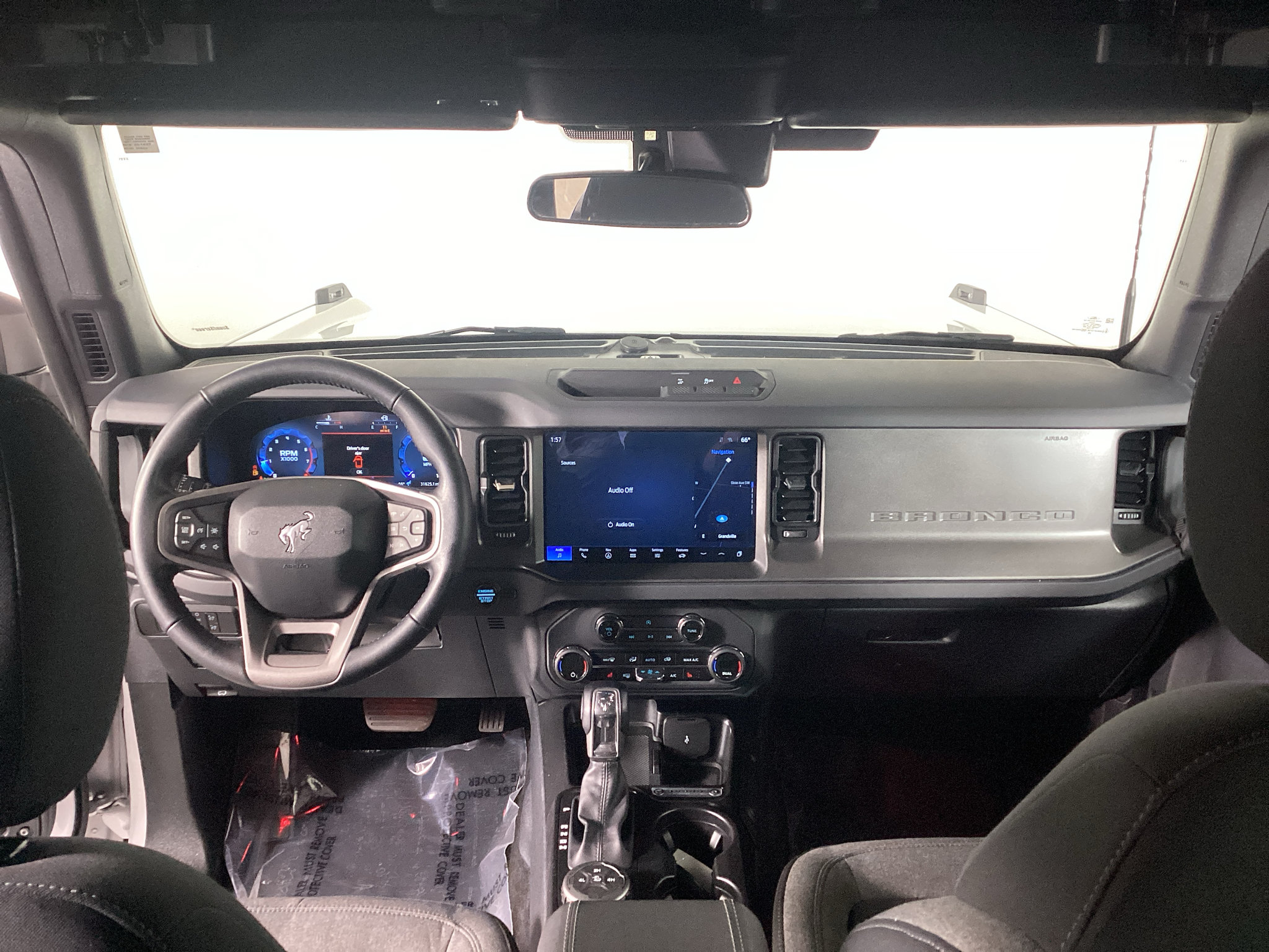 Used 2025 Ford Bronco Big Bend AWD/4WD image 16
