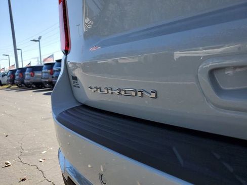 New 2026 GMC Yukon Denali image 8