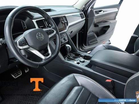 Used 2023 Volkswagen Atlas SEL Premium image 59