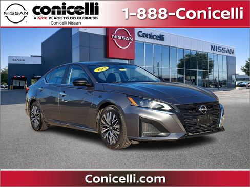 Used 2024 Nissan Altima 2.5 SV FWD image 1