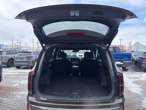 Used 2023 Kia Telluride EX X-Line image 37