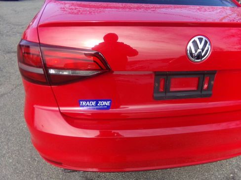 Used 2016 Volkswagen Jetta Sport w/ Lighting Package image 10